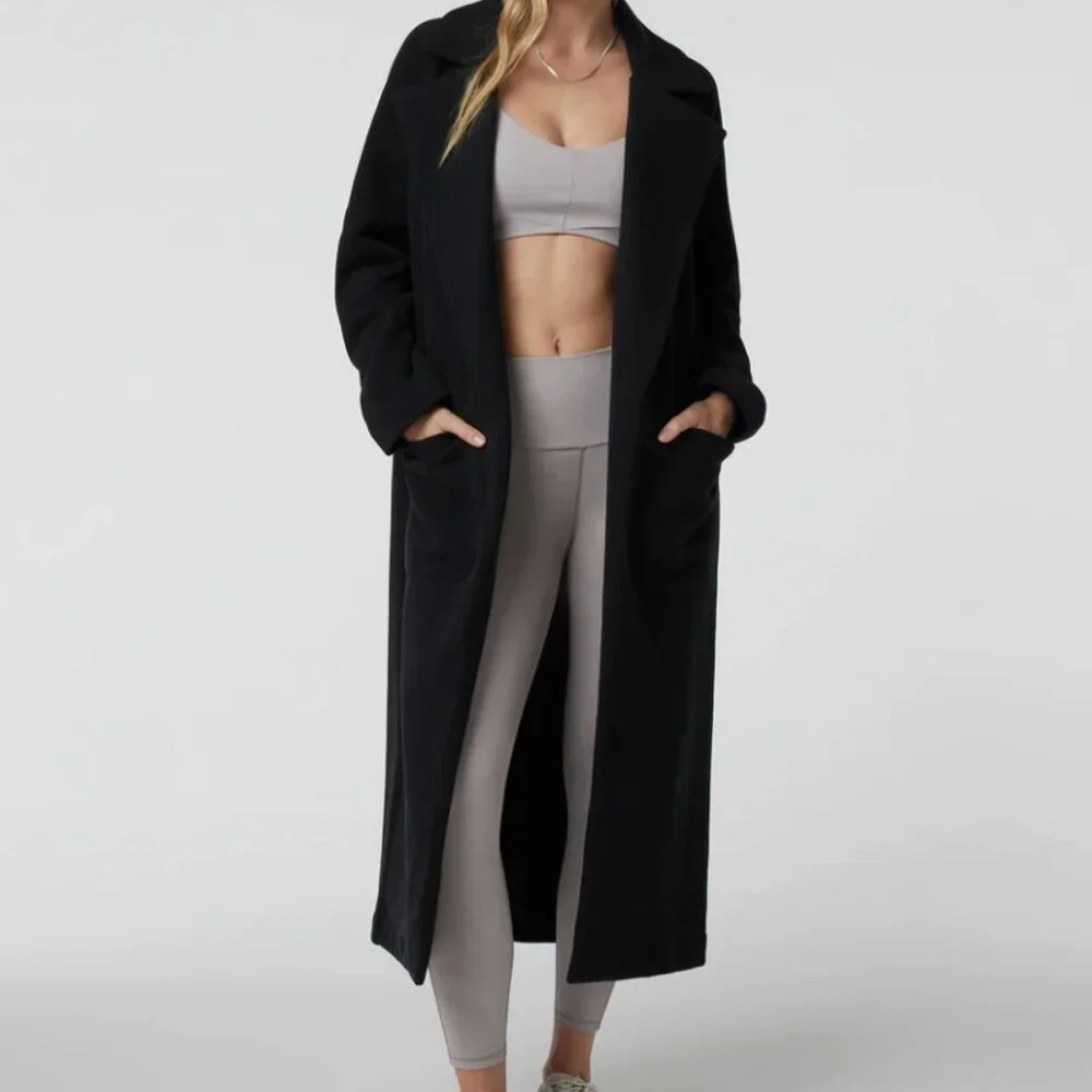 Restore Trench Coat | Women's Black Fleece Coat | Vuori - Picture 1 of 3